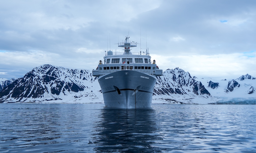66 degrees ship